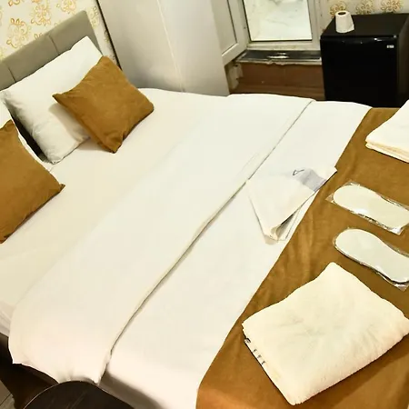Ada Aparthotel
