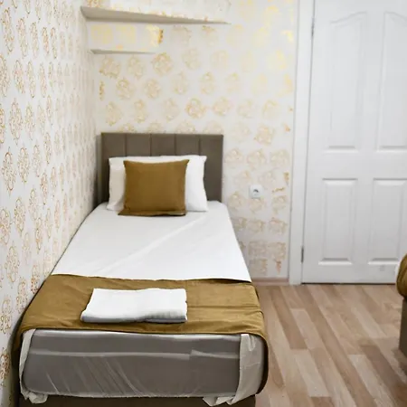 Ada Aparthotel *