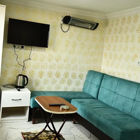 Ada Aparthotel *