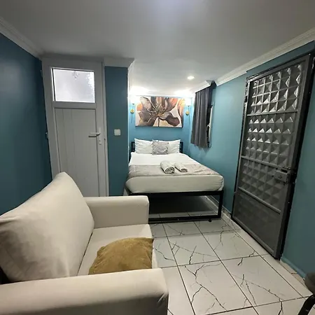 Ada Hotel apartamentowy