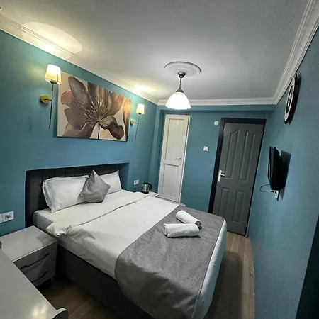 Apartahotel Ada