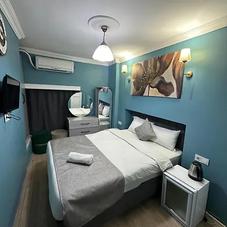 Ada Aparthotel *