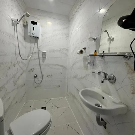 Ada Aparthotel