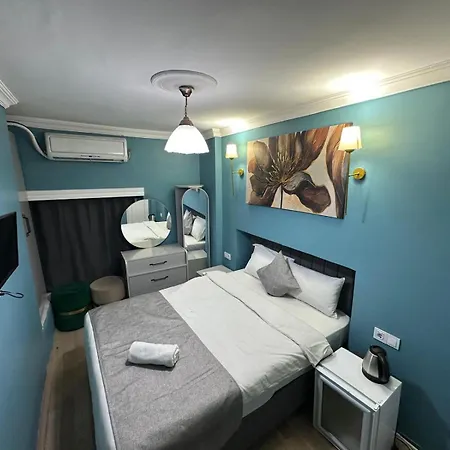 Apartahotel Ada *