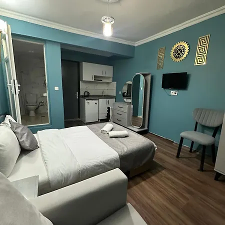 Ada Aparthotel *