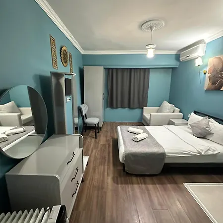 Apartahotel Ada *